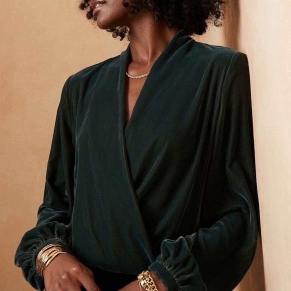 Banana Republic Velvet Wrap Top Blouse S Ocean Emerald Green NWT Holiday Party